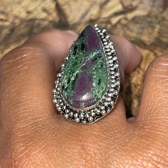 Ruby Zoisite Ring Size 8 - Picture 4 of 9